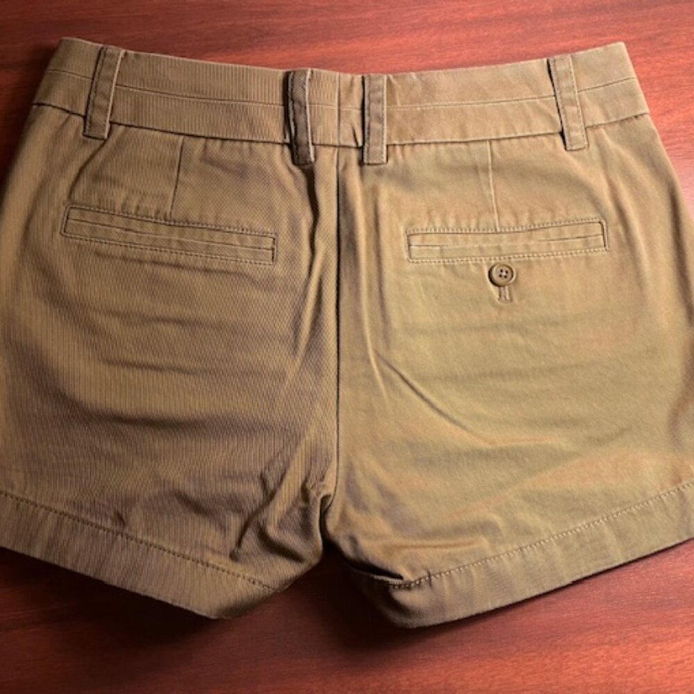 J. Crew Women's Khaki Chino Shorts, Size 00, New Without Tags - Picture 4 of 4
